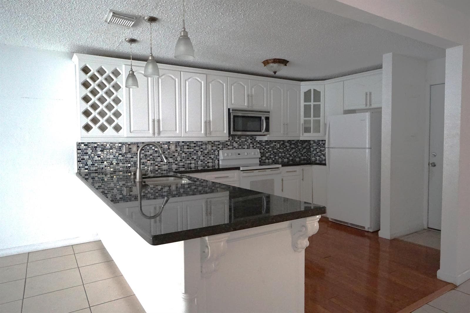 18011 SW 139th Court, Miami FL 33177 photo 3