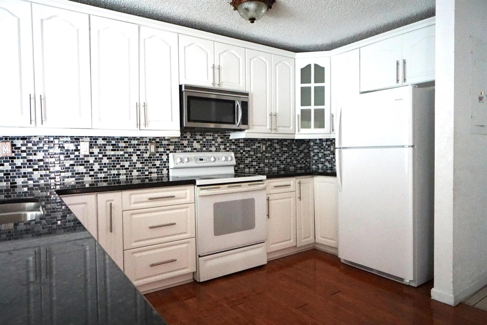 18011 SW 139th Court, Miami FL 33177 photo 4