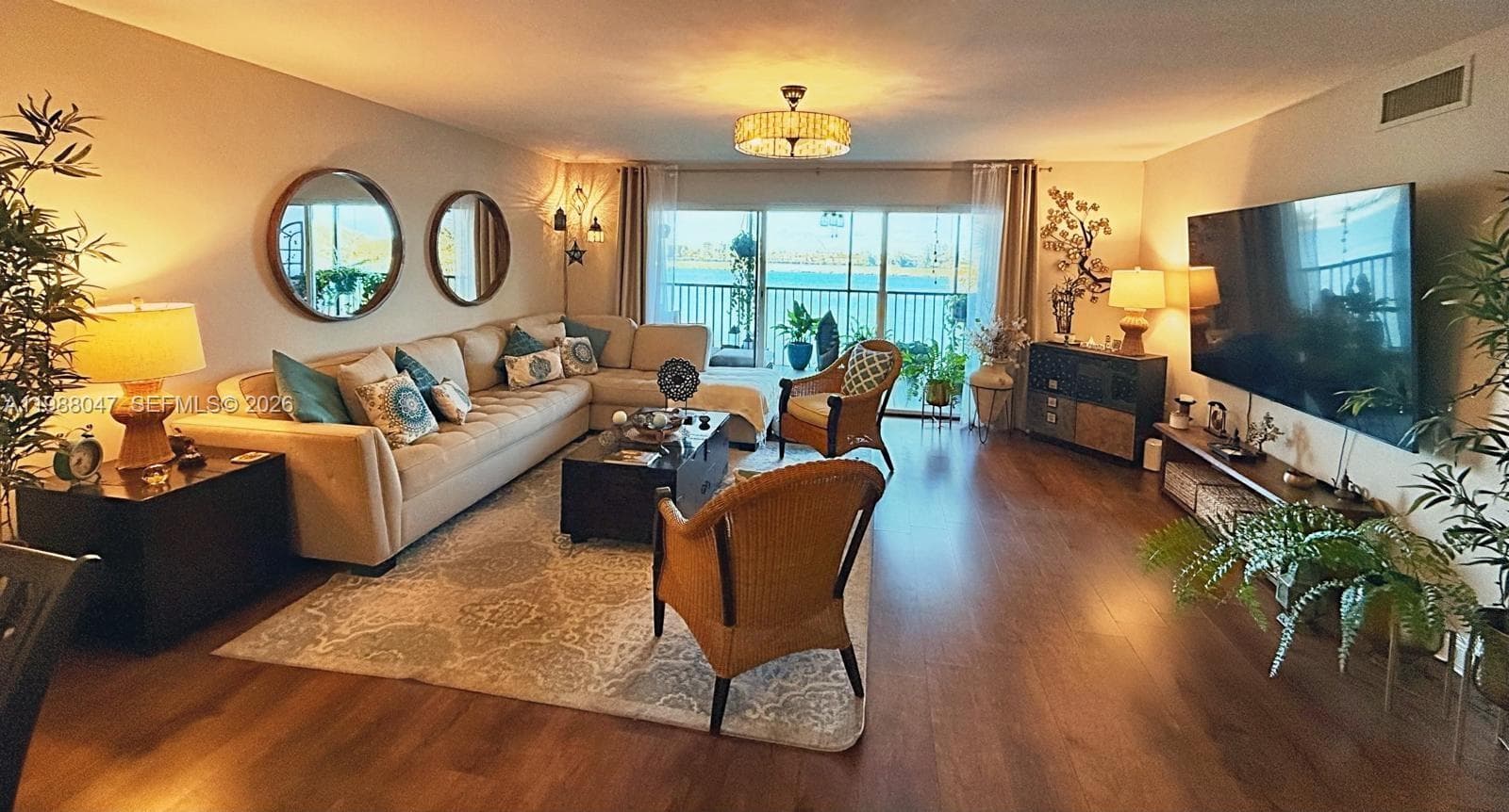 605 Ives Dairy Rd # 7, Miami FL 33179 photo 4
