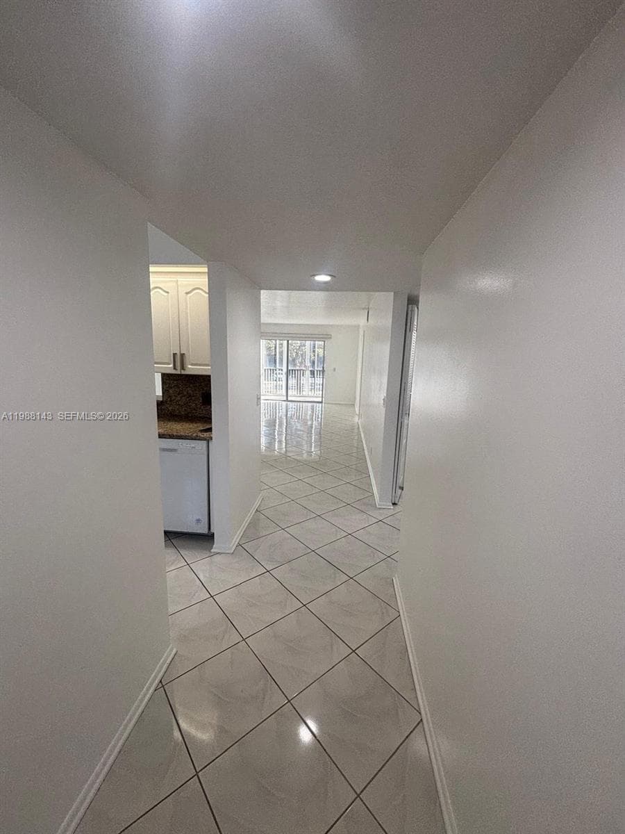 12600 SW 5th Ct # 208L, Pembroke Pines FL 33027 photo 2