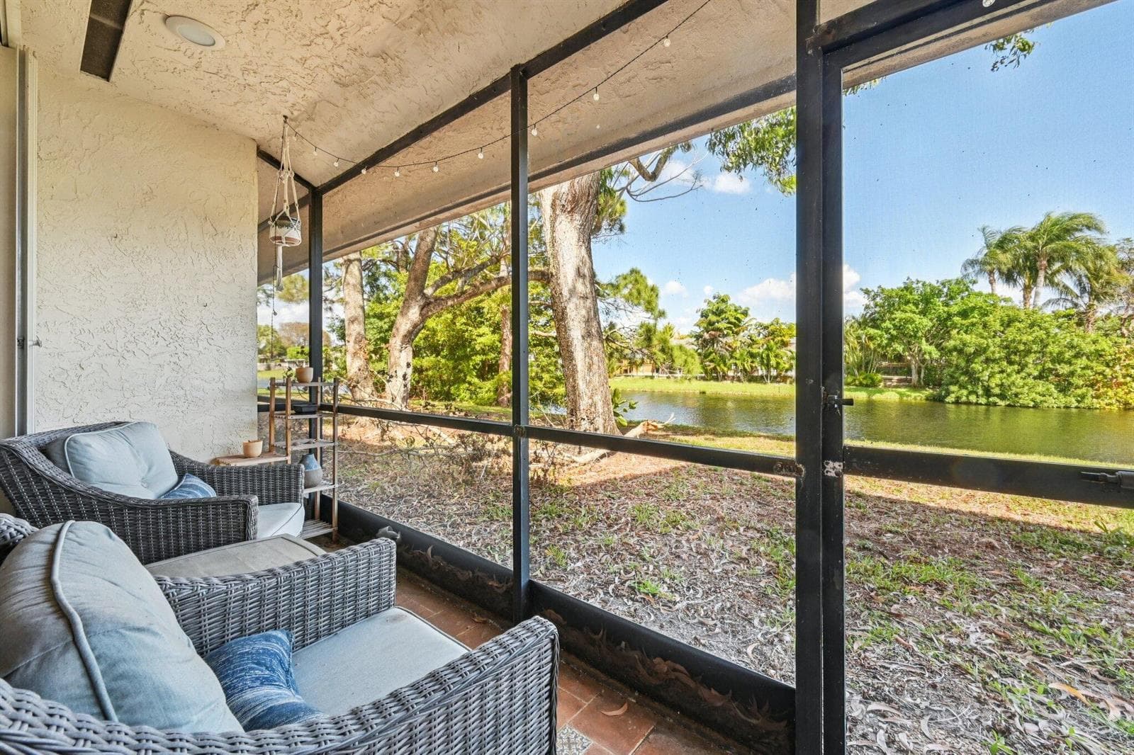 22 Via De Casas # 103, Boynton Beach FL 33426 photo 3