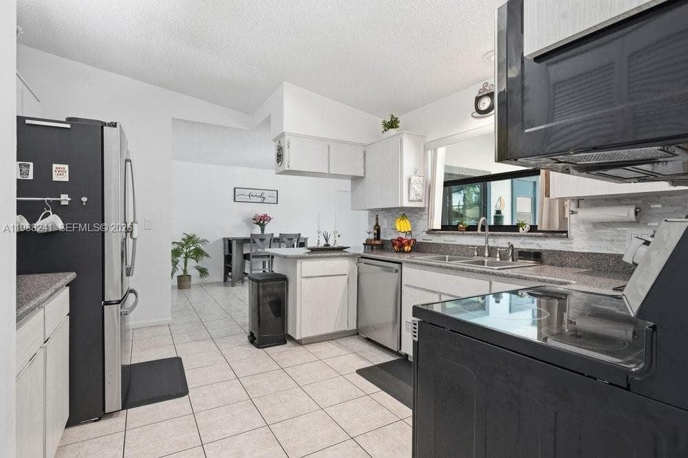 3270 Deer Lick CT, Kissimmee FL 34746 photo 5