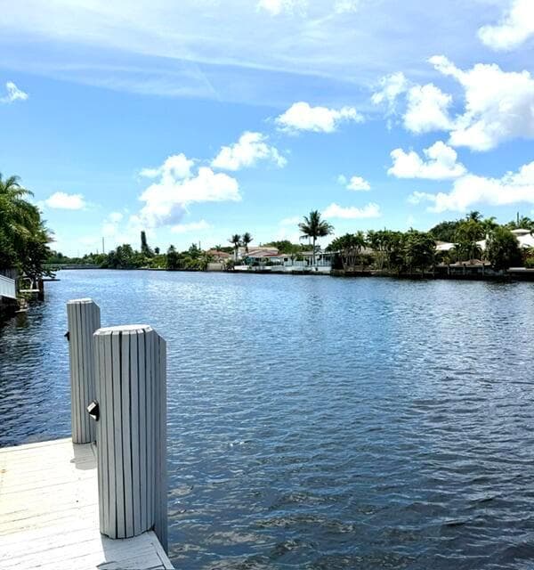 1150 NW 30th Court NW # 203, Wilton Manors FL 33311 photo 2