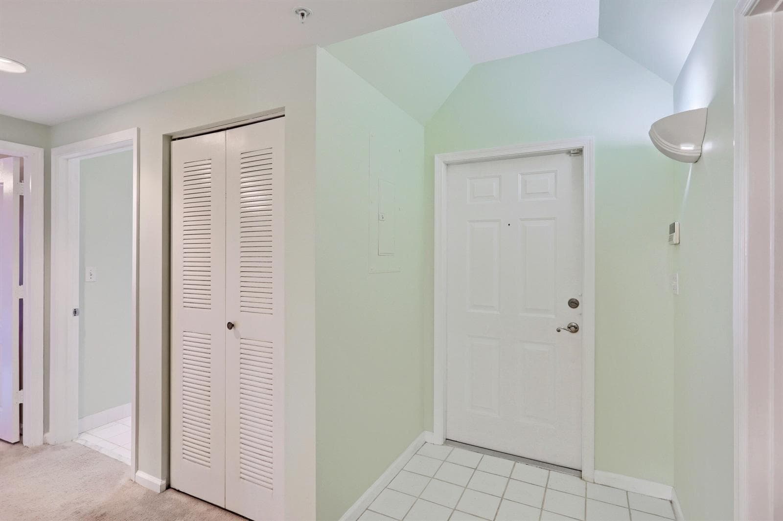 800 Uno Lago Drive # 305, Juno Beach FL 33408 photo 4