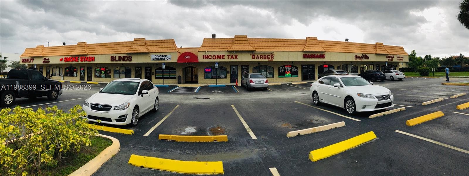6400 N University Dr, Tamarac FL 33321