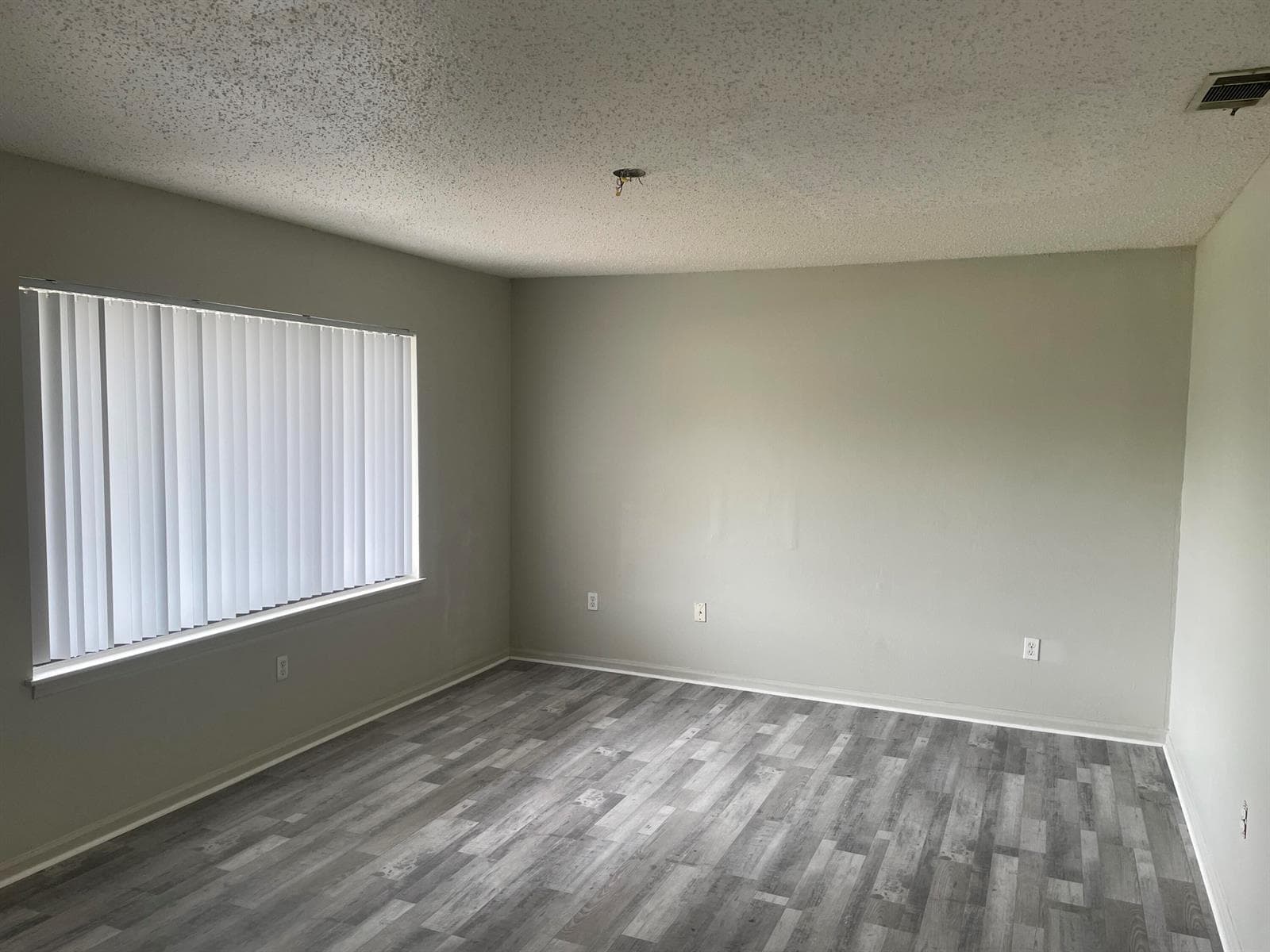 3611 Jupiter Boulevard SE, Palm Bay FL 32909 photo 5