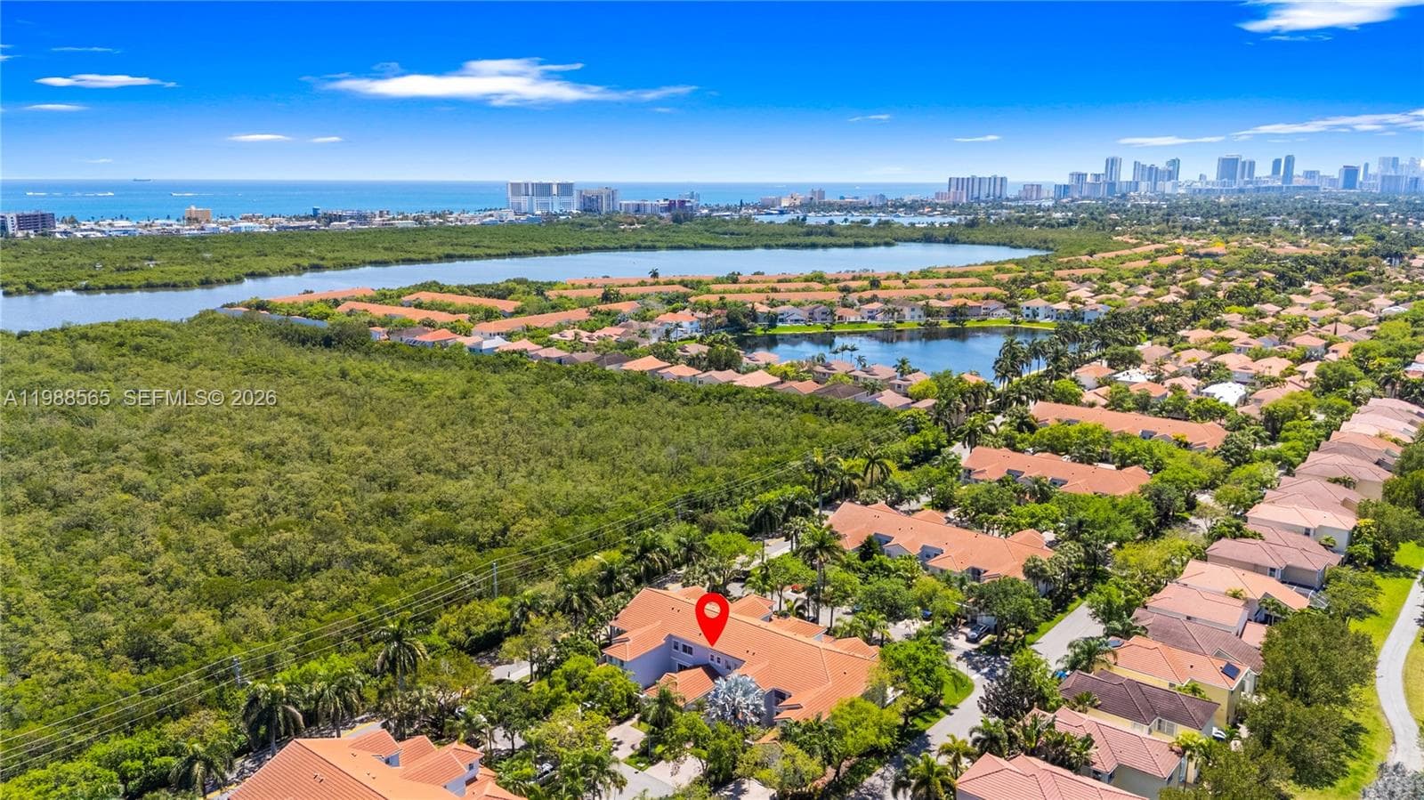 1120 Canella Ln, Hollywood FL 33019