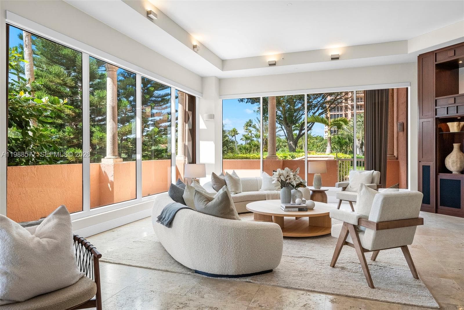 10 Edgewater Dr, Coral Gables FL 33133
