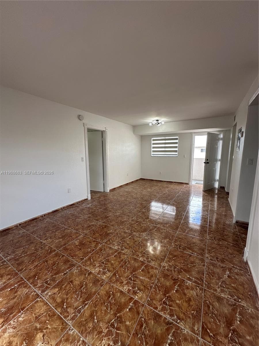 6091 W 22nd Ct # 408, Hialeah FL 33016 photo 4