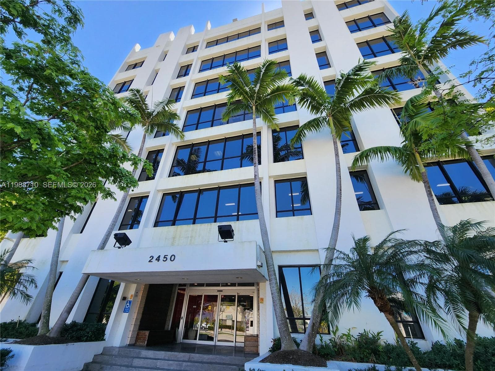 2450 Hollywood Blvd # CU404, Hollywood FL 33020