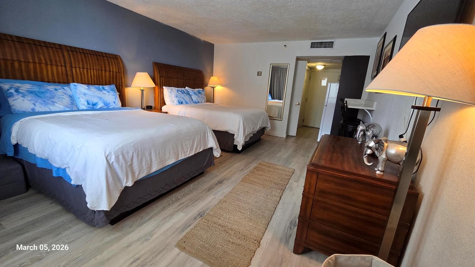 19201 Collins Avenue # 105, Sunny Isles Beach FL 33160 photo 2