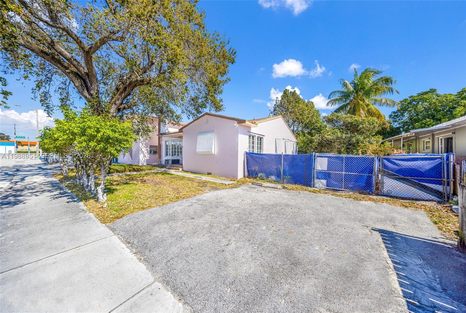 605 NW 34th Ave, Miami FL 33125