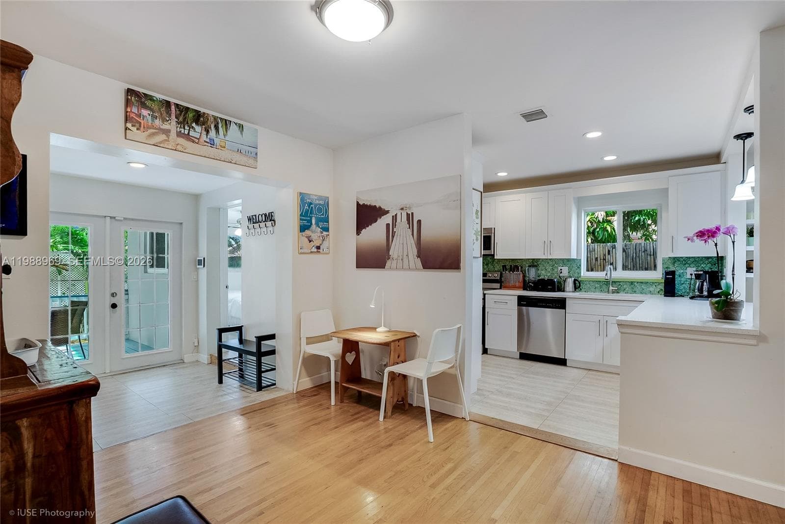 113 SW 2nd St, Hallandale Beach FL 33009 photo 5