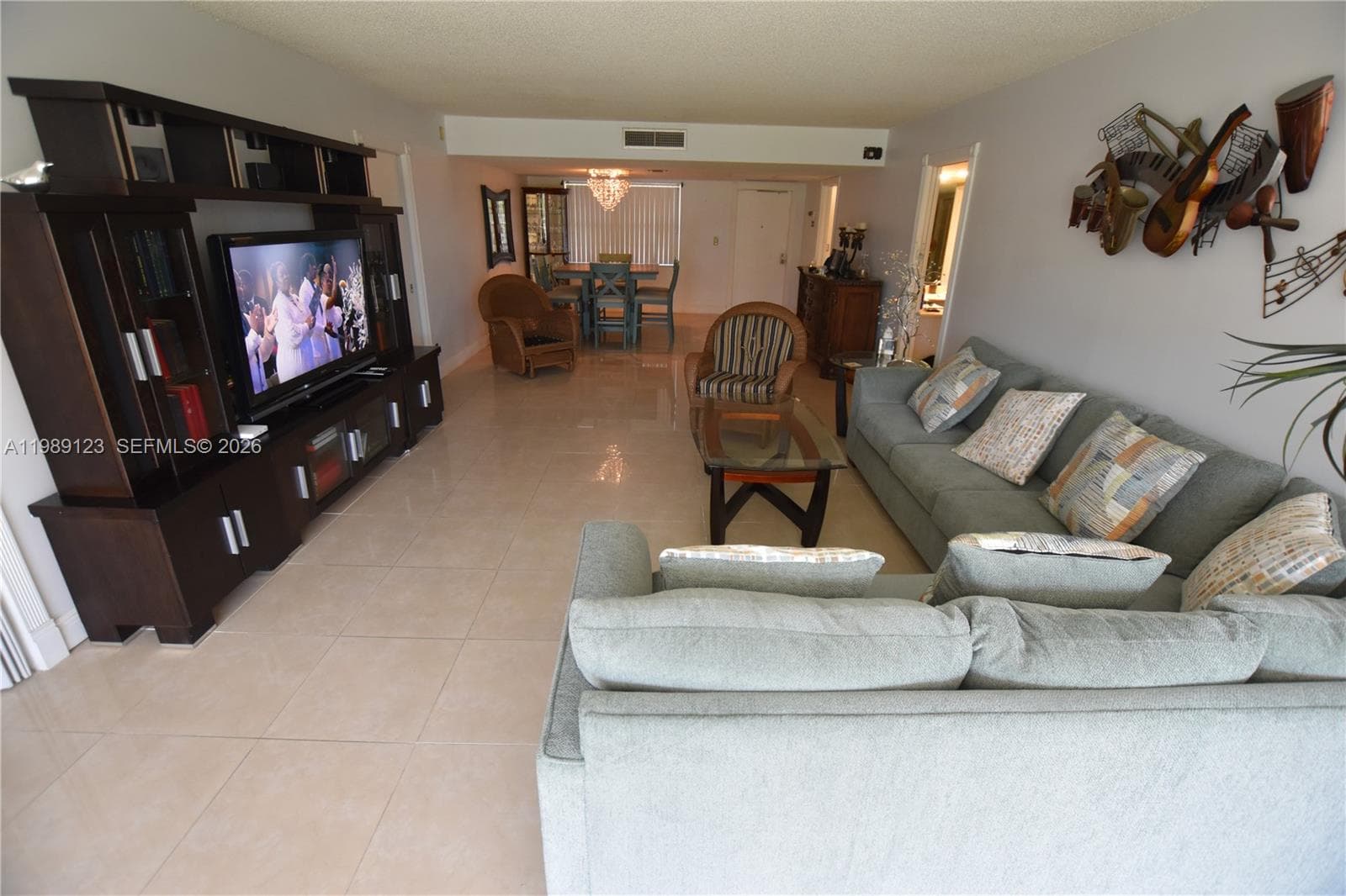 3800 Oaks Clubhouse Dr # 309, Pompano Beach FL 33069