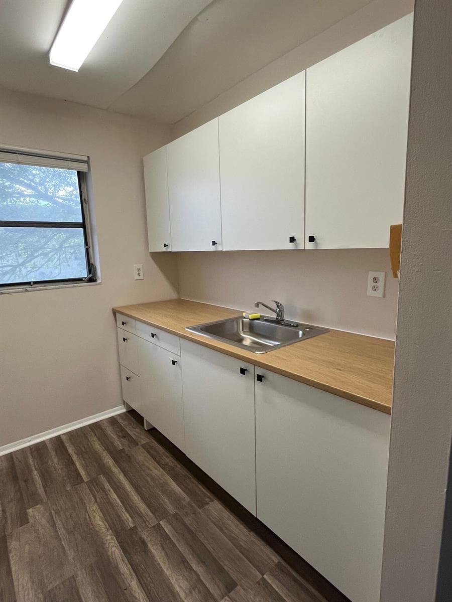 4800 NW 24th Court # D214, Lauderdale Lakes FL 33313 photo 5