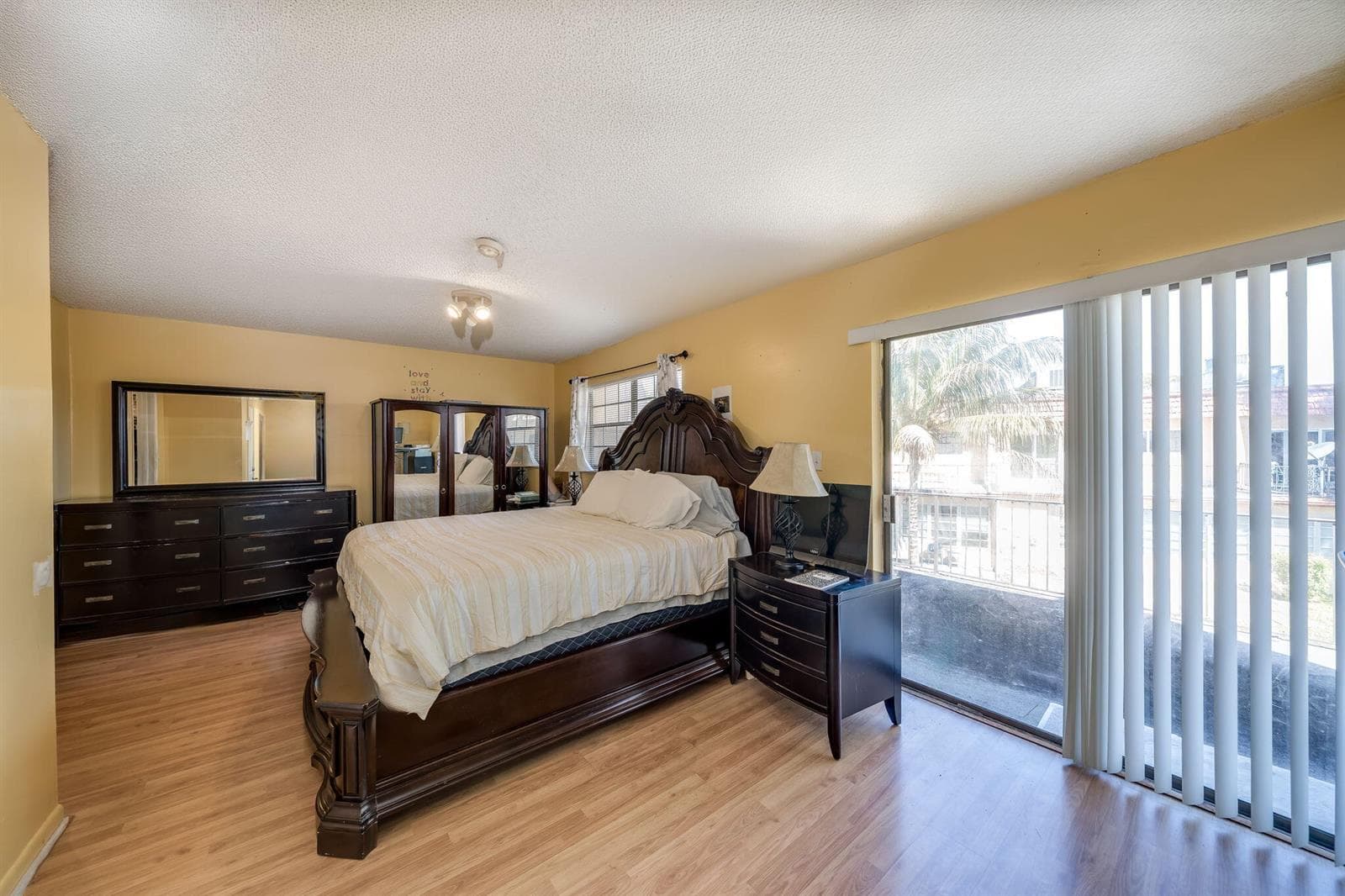 7 Ann Lee Lane, Tamarac FL 33319 photo 4