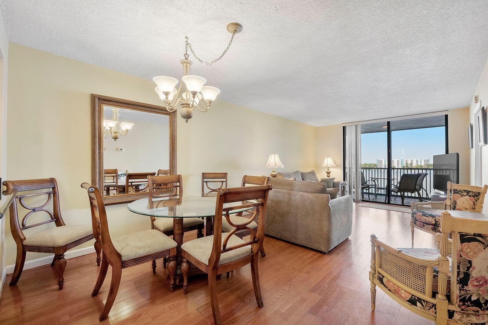 116 Lake Emerald Drive # 403, Oakland Park FL 33309 photo 3
