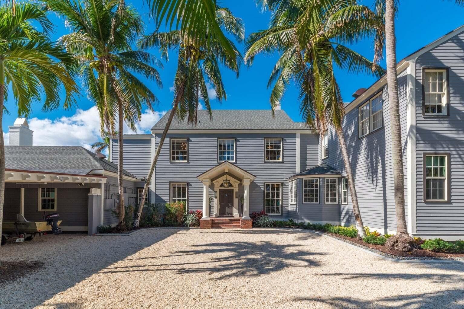 15 S Lake Trail, Palm Beach FL 33480 photo 2