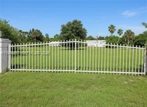 4555 Pioneer 16th St, Clewiston FL 33440
