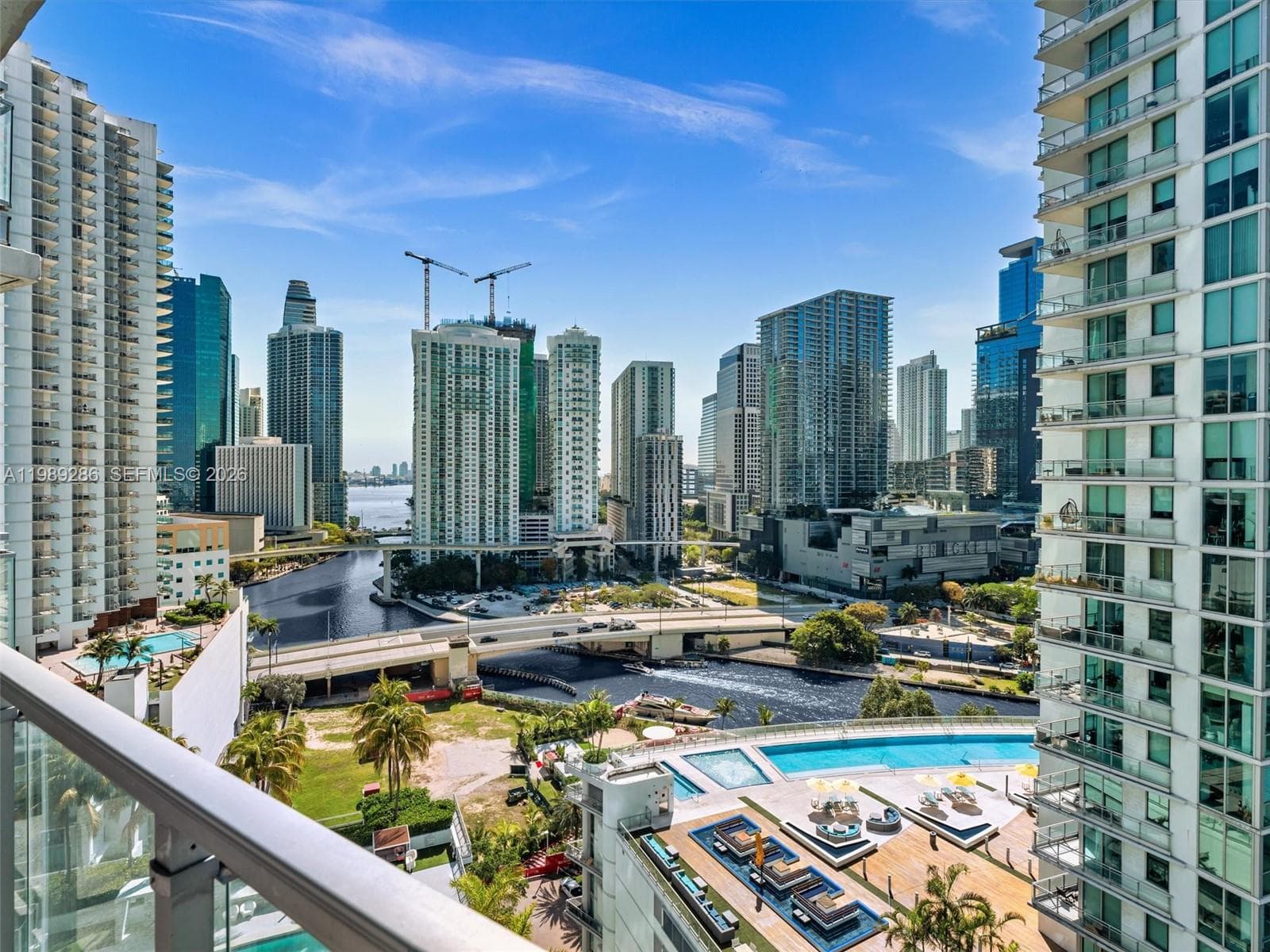 90 SW 3rd St # 2013, Miami FL 33130 photo 5