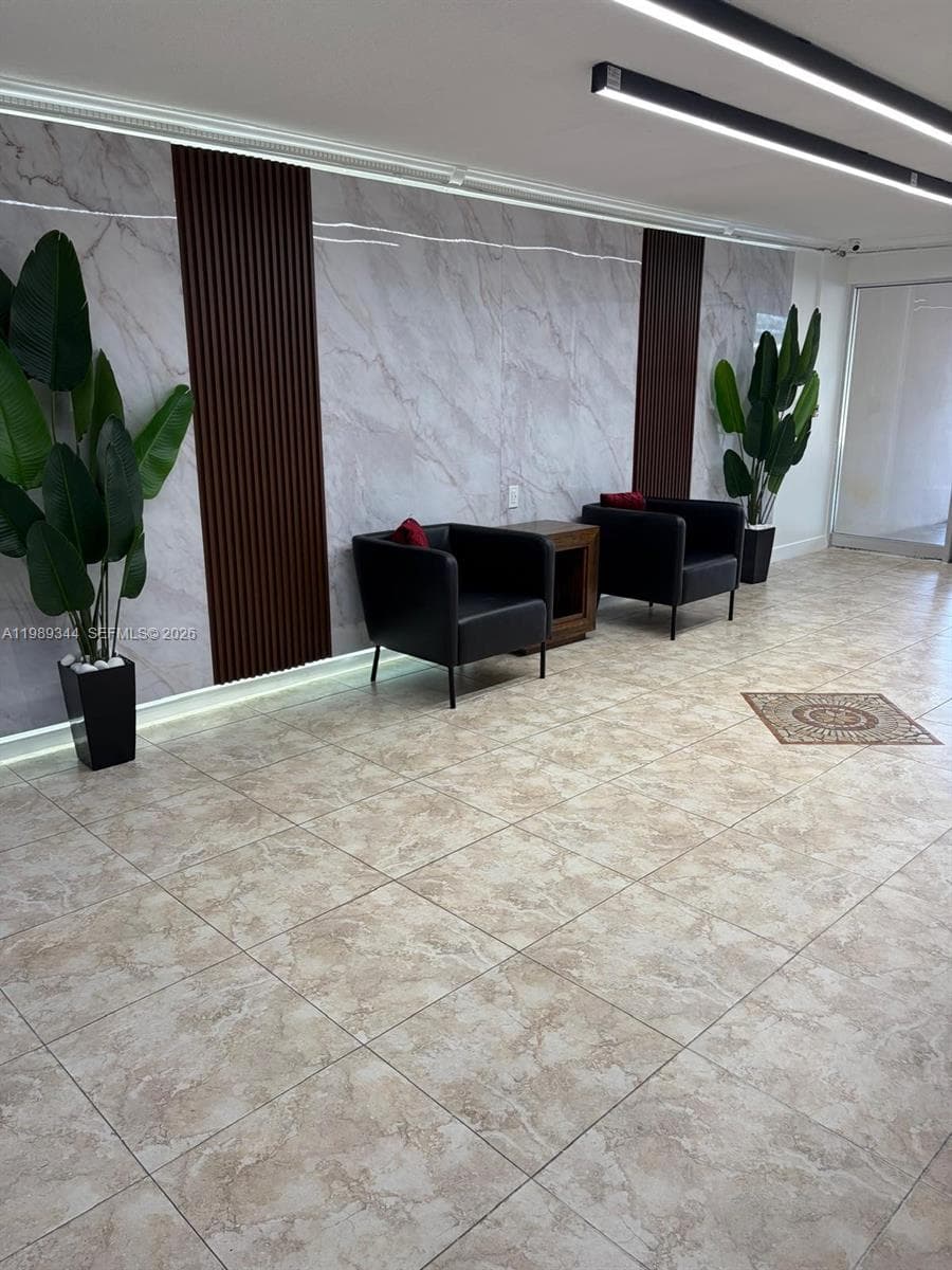 16410 Miami Dr # 504, North Miami Beach FL 33162 photo 3