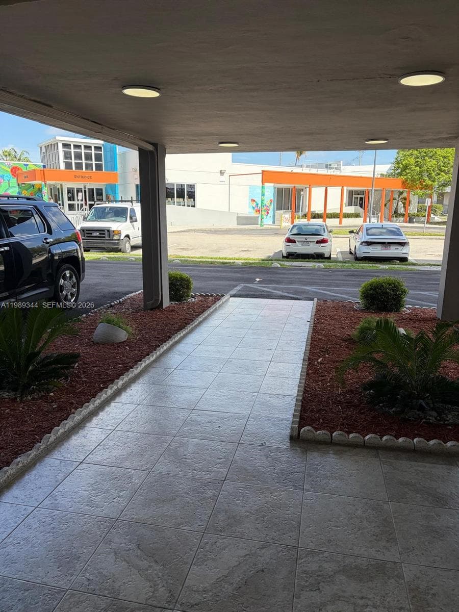 16410 Miami Dr # 504, North Miami Beach FL 33162 photo 5