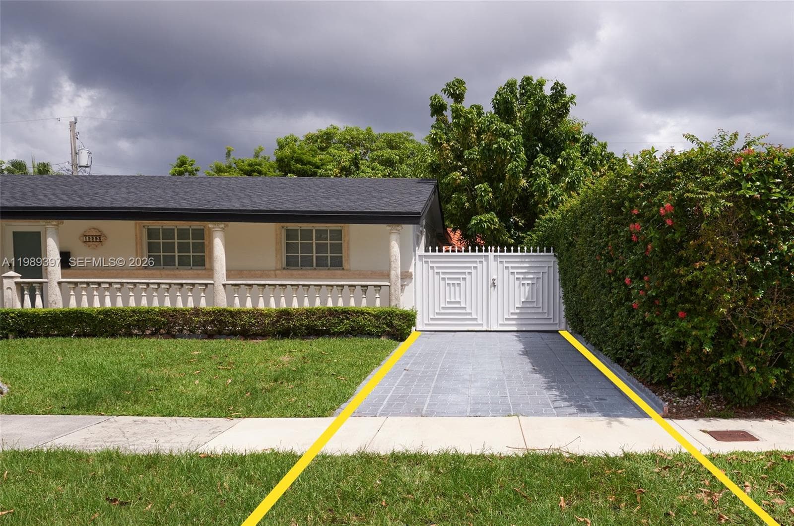 12293 SW 28th Ter, Miami FL 33175 photo 4