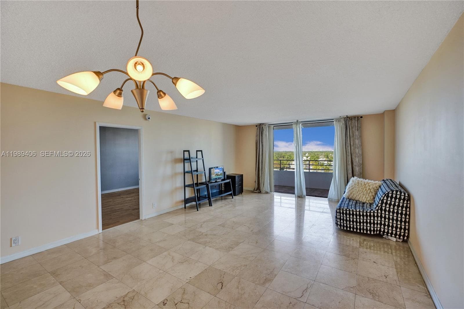 2500 Parkview Dr # 808, Hallandale Beach FL 33009 photo 4