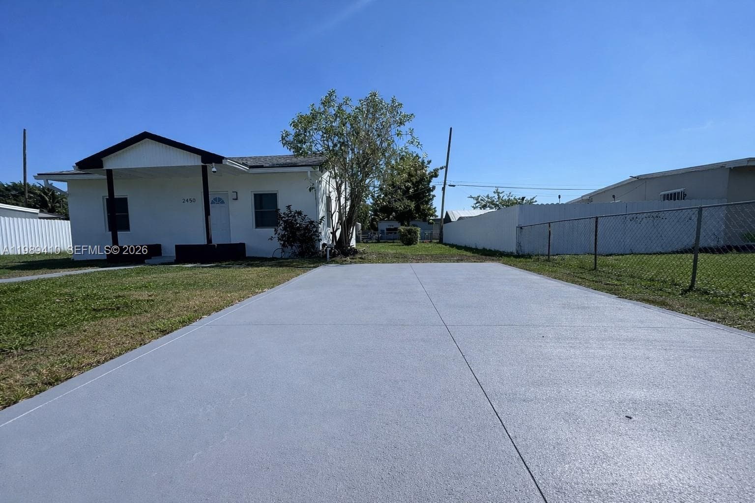 2450 NW 157th St Rd, Miami Gardens FL 33054 photo 3