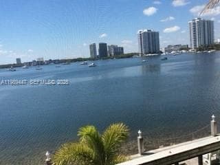 3000 Marcos Dr # P304, Aventura FL 33160 photo 5