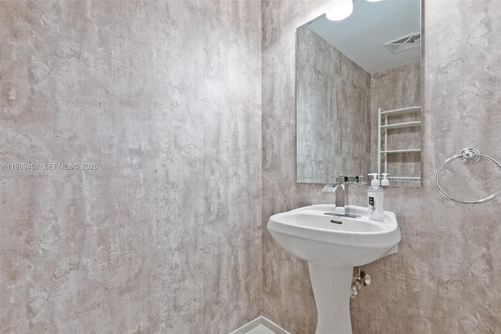 60 SW 13th St # 3800, Miami FL 33130 photo 5