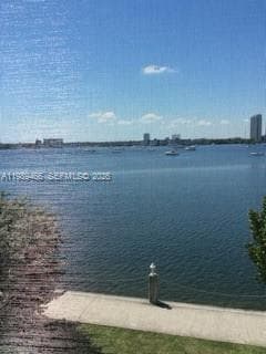 3000 Marcos Dr # P312, Aventura FL 33160 photo 5