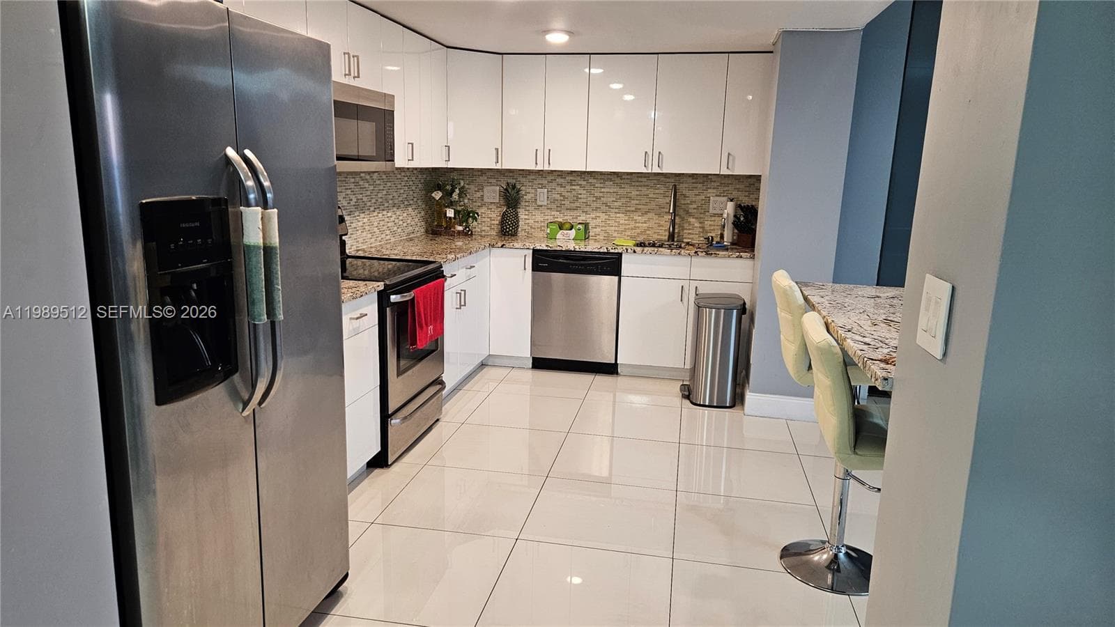 11111 Biscayne Blvd # 3F, Miami FL 33181 photo 2