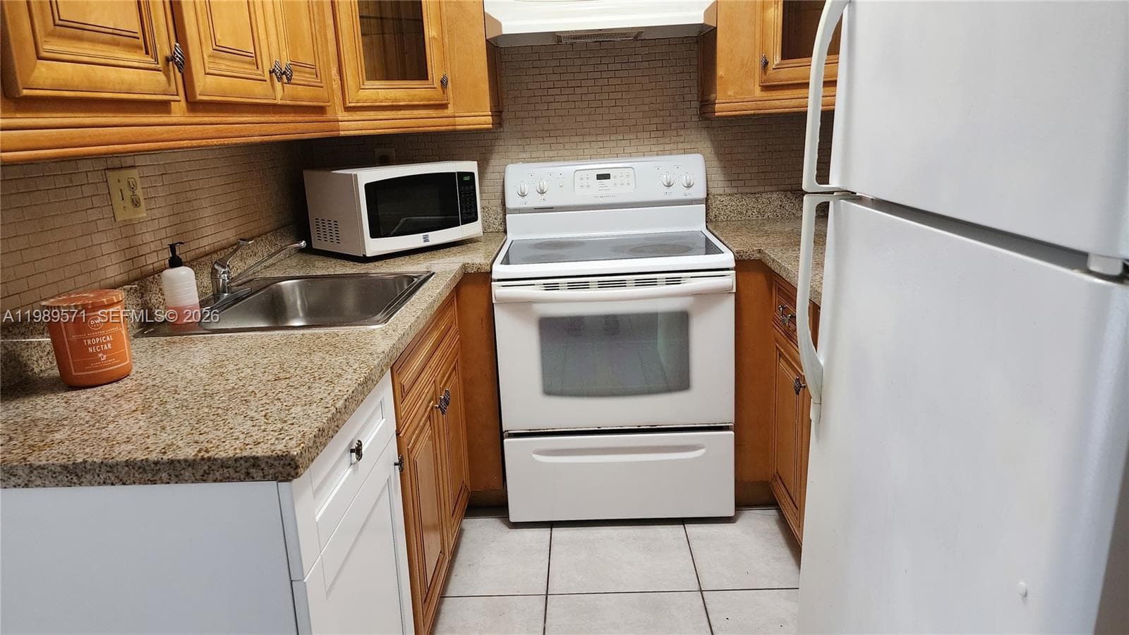 9405 W Flagler St # D204, Miami, FL 33174 photo 4