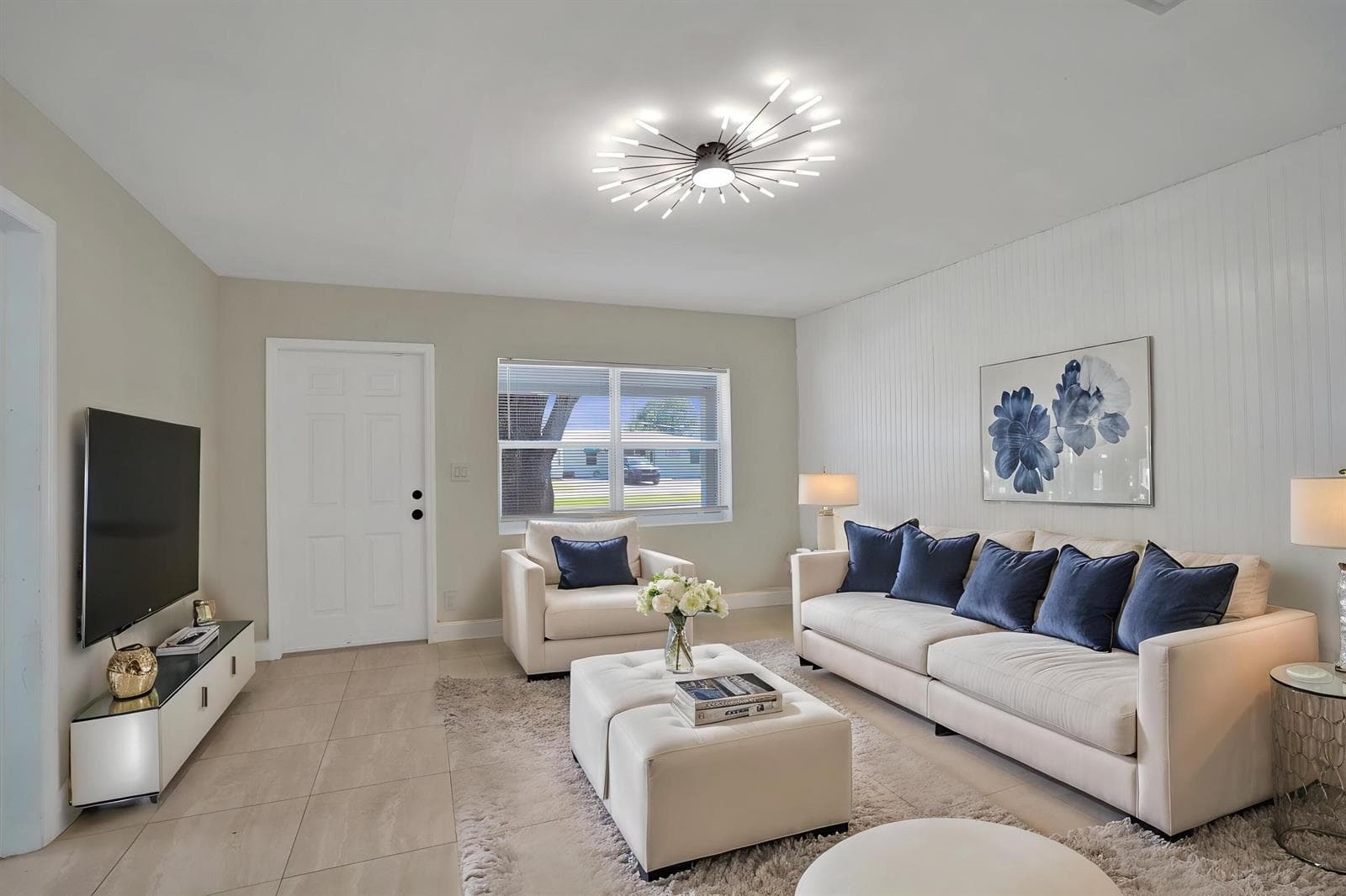 131 NE 51st Street, Oakland Park FL 33334 photo 3