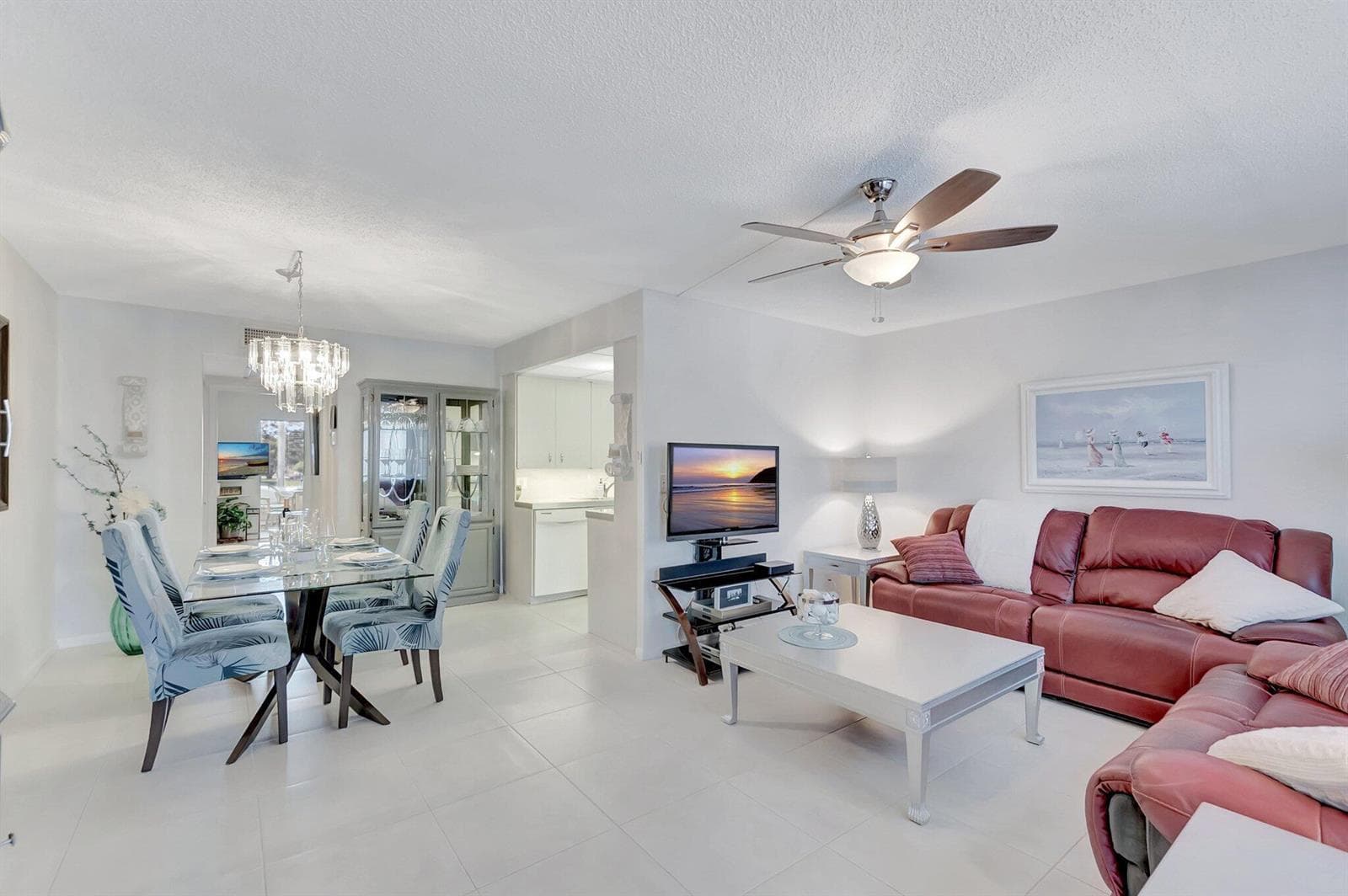 2051 Cambridge C, Deerfield Beach FL 33442 photo 3