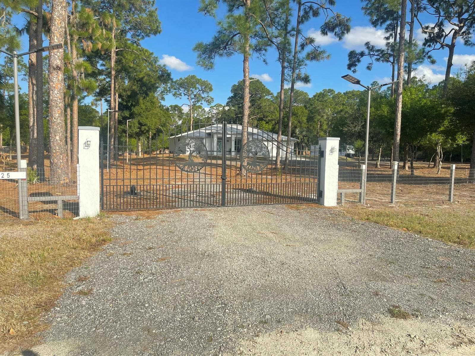5325 Pioneer 17th Street, Clewiston, FL 33440 photo 2