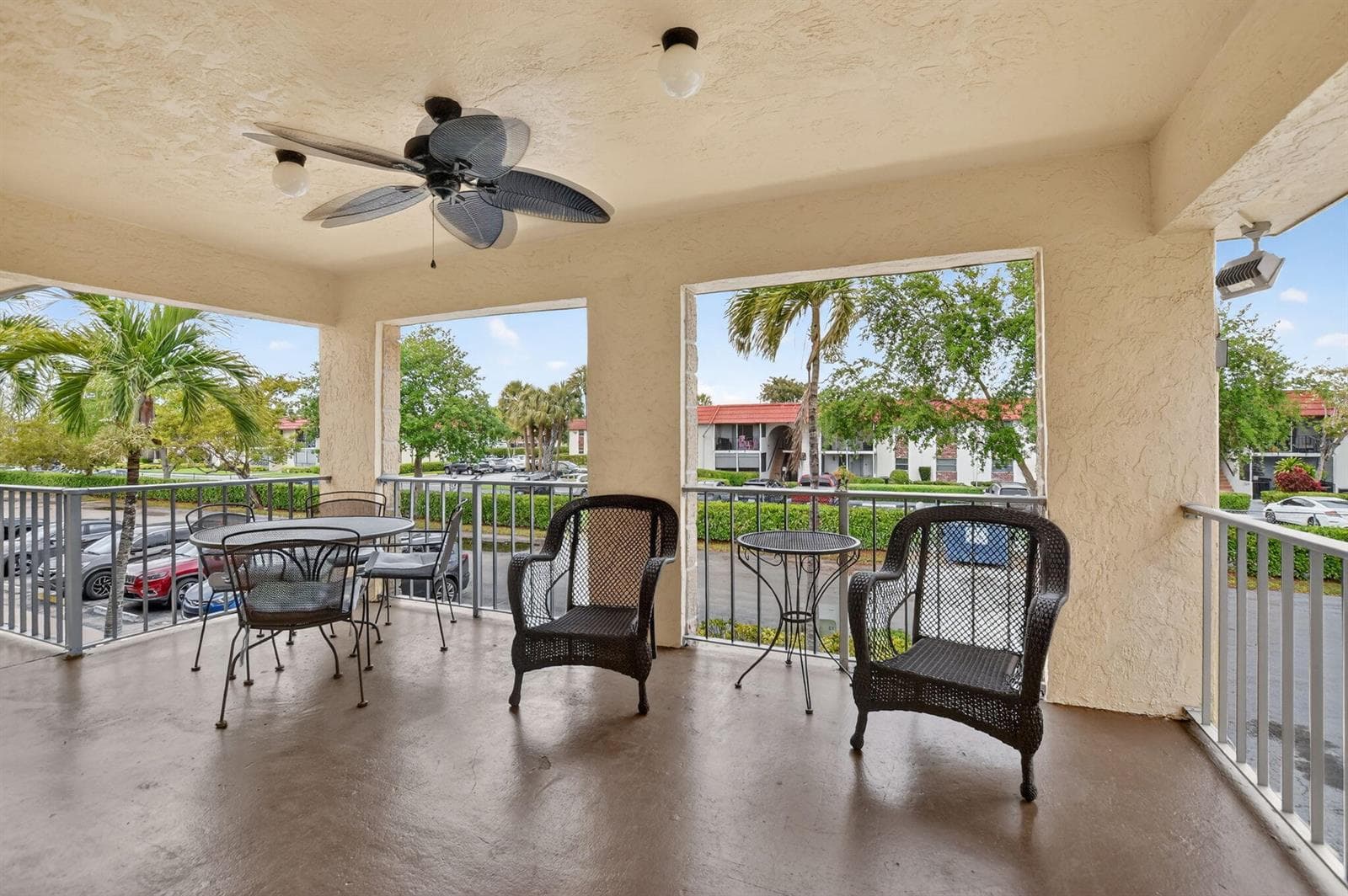 9855 Sandalfoot Boulevard Apt 317, Boca Raton FL 33428 photo 2
