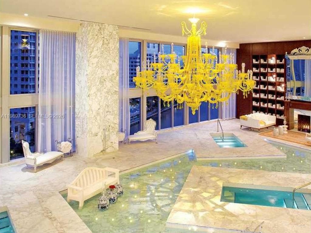 475 Brickell Ave # 5111, Miami FL 33131 photo 2
