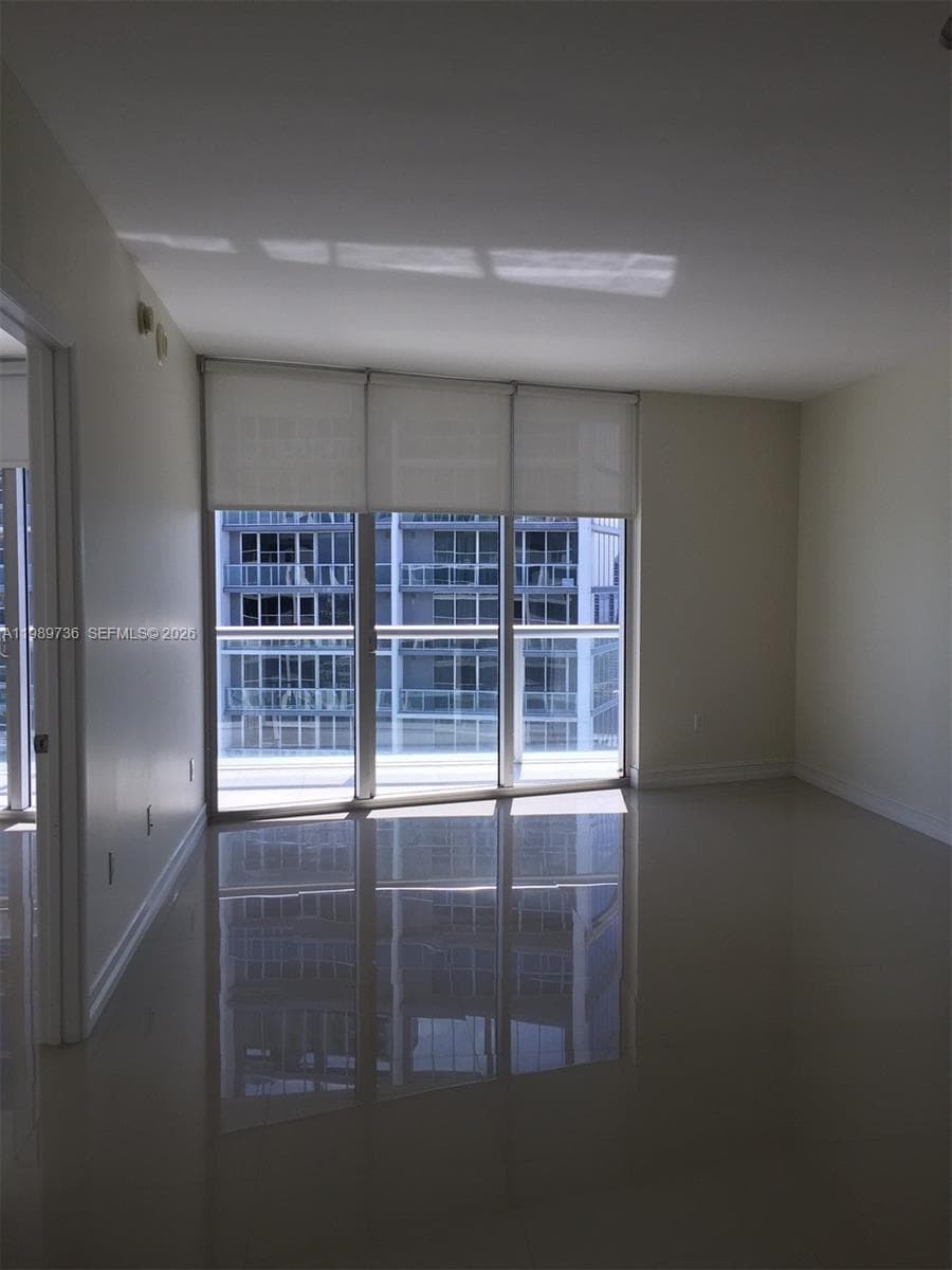 475 Brickell Ave # 5111, Miami FL 33131 photo 4