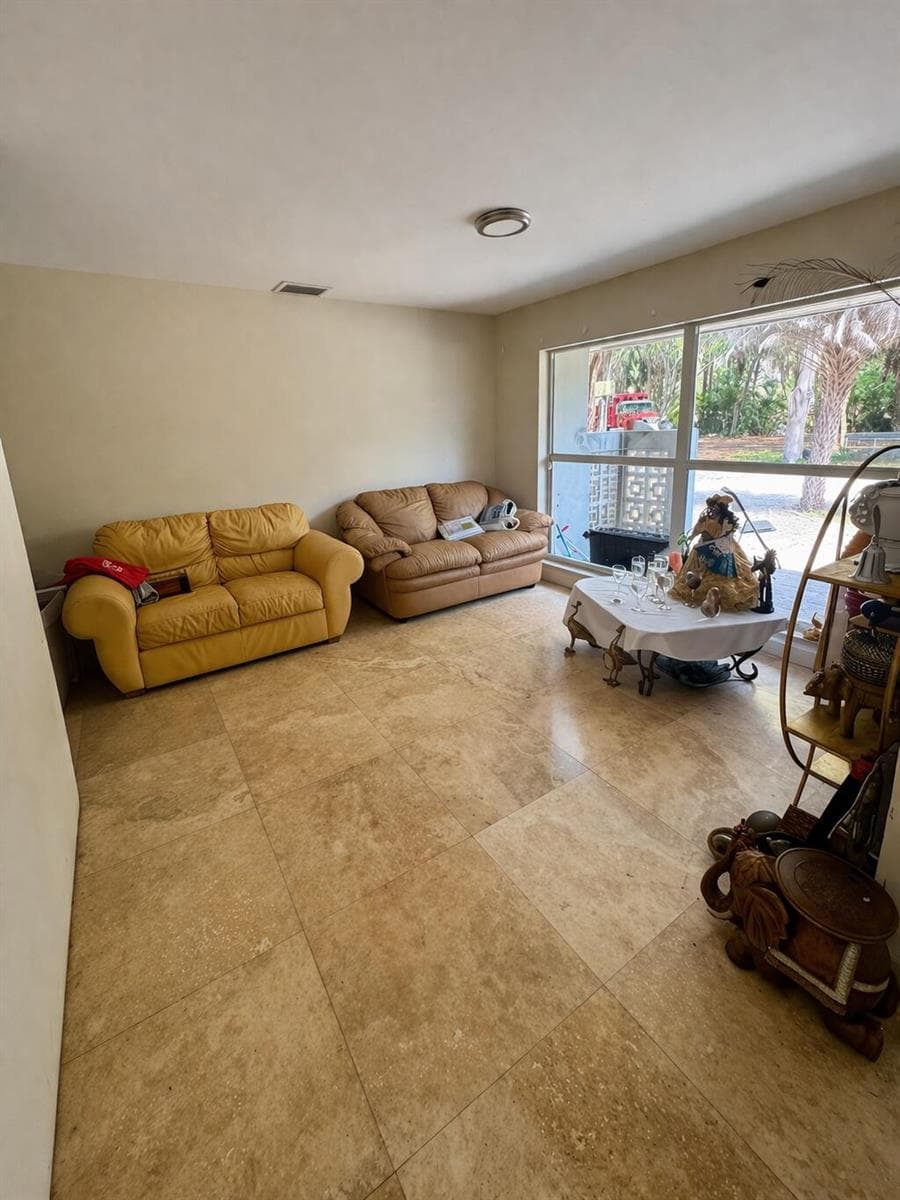 481 S 56th Ter Terrace S, West Palm Beach FL 33415 photo 2