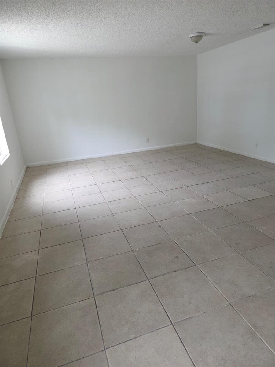 1633 W 28th Street # B, Riviera Beach FL 33404 photo 5