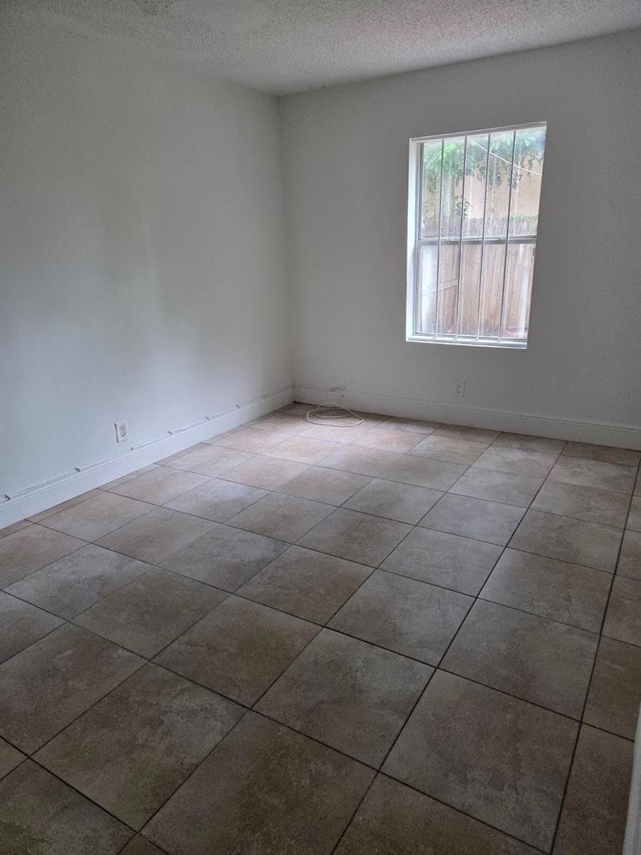 1633 W 28th Street # B, Riviera Beach FL 33404 photo 4