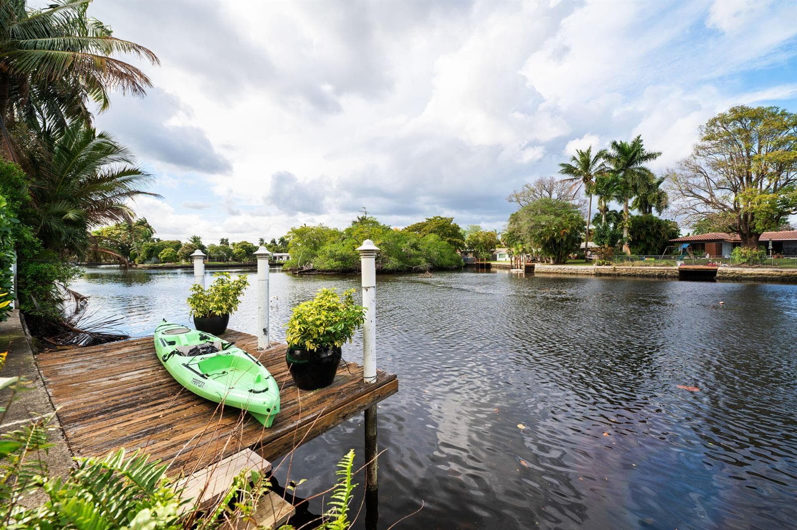 349 NE 29th Street, Wilton Manors FL 33334 photo 2