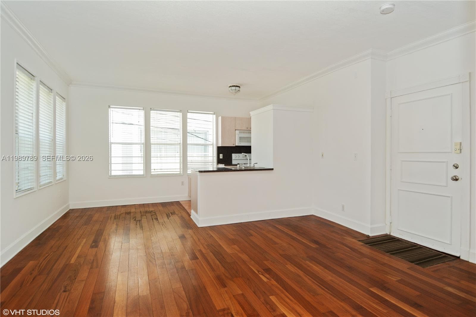 1027 Pennsylvania Ave # 203, Miami Beach FL 33139 photo 3