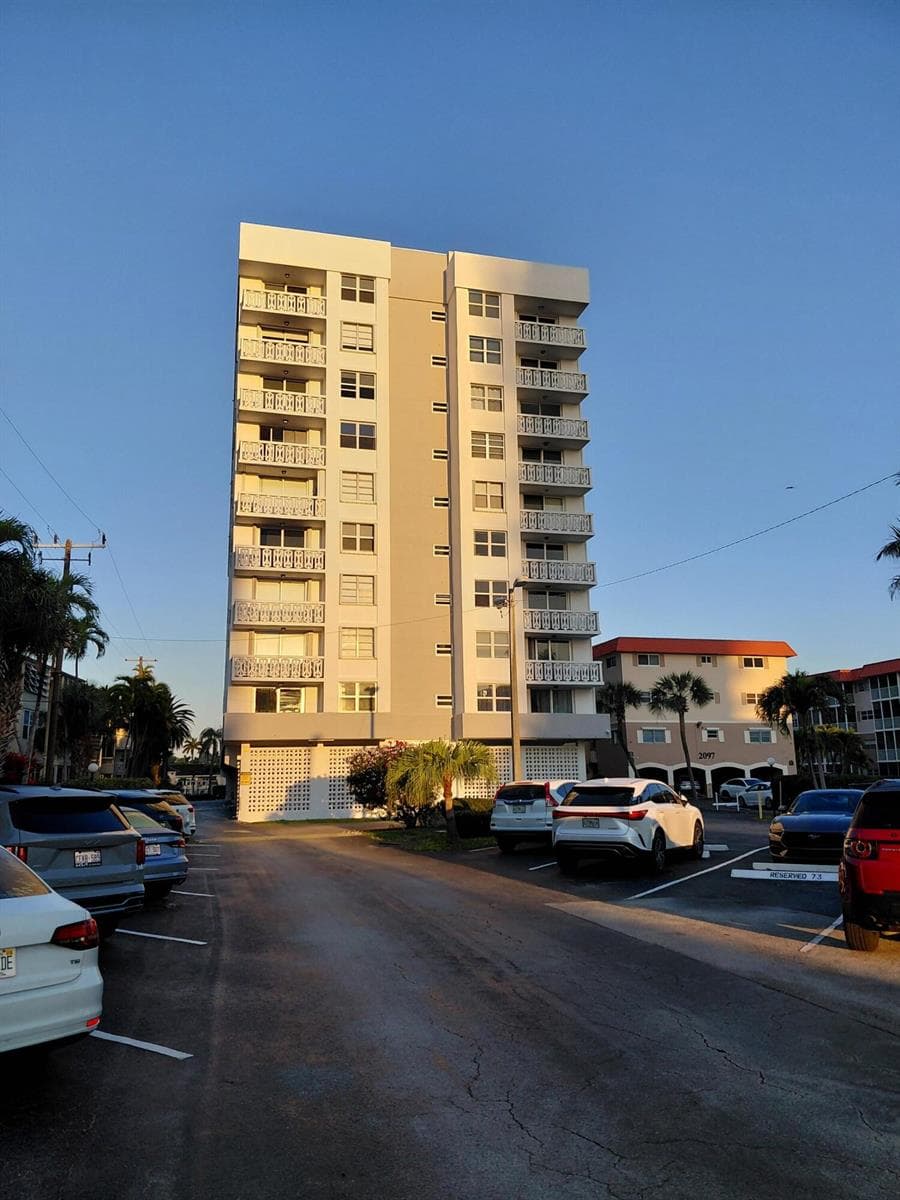 3113 S Ocean Drive # 504, Hallandale Beach FL 33009 photo 2