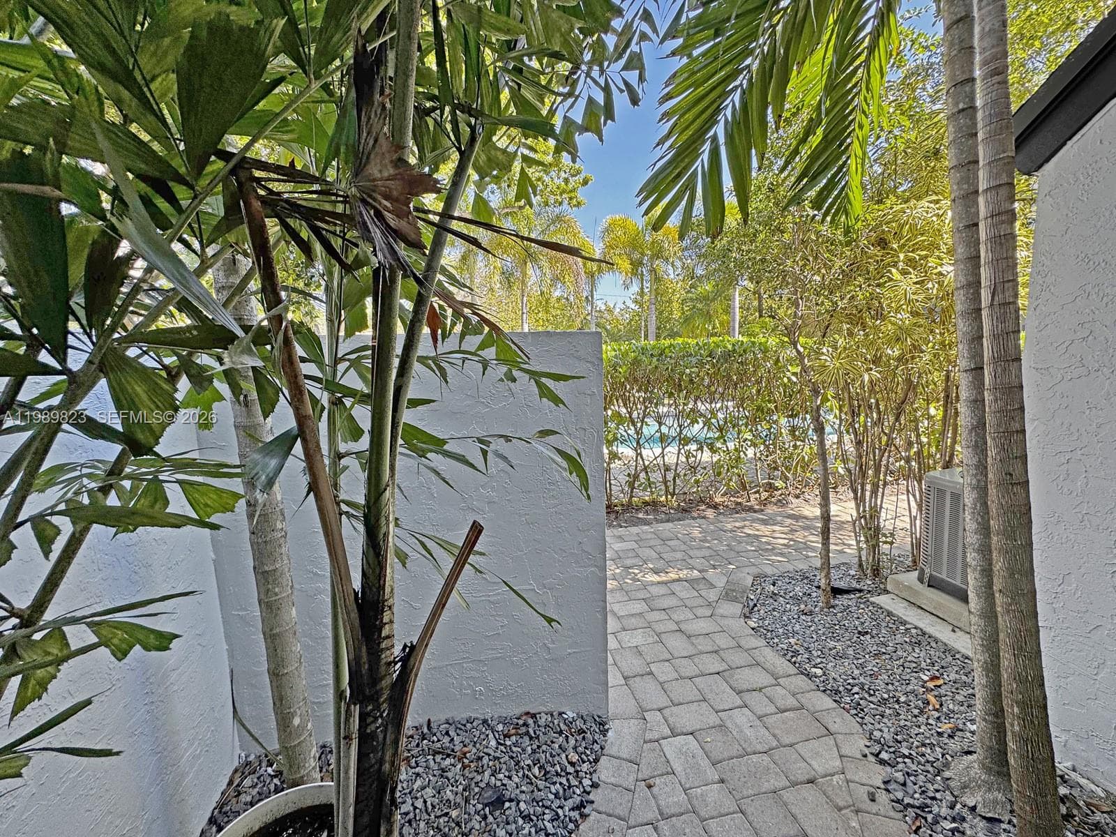 700 SE 14th St # G, Fort Lauderdale FL 33316 photo 3