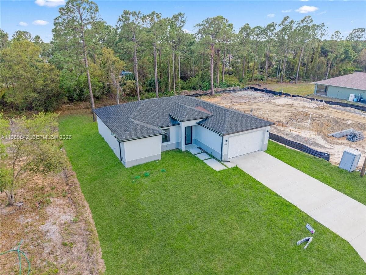 2914 67th st W, Lehigh Acres FL 33971