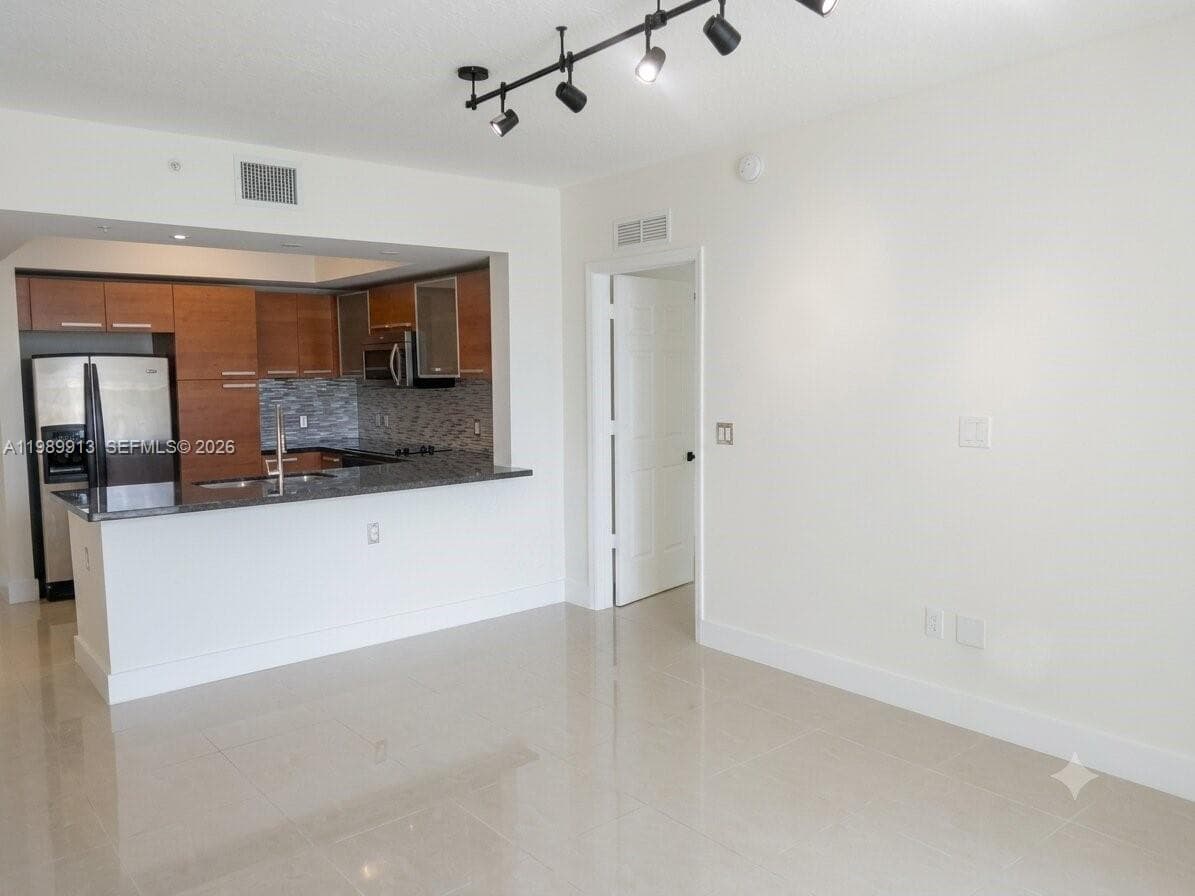 2030 S Douglas Rd # 414, Coral Gables FL 33134 photo 5