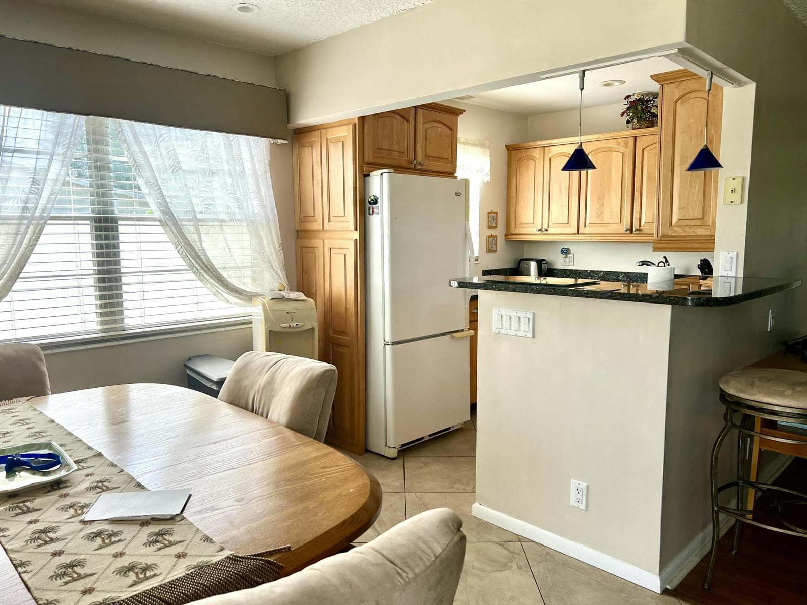 328 Farnham P, Deerfield Beach FL 33442 photo 3